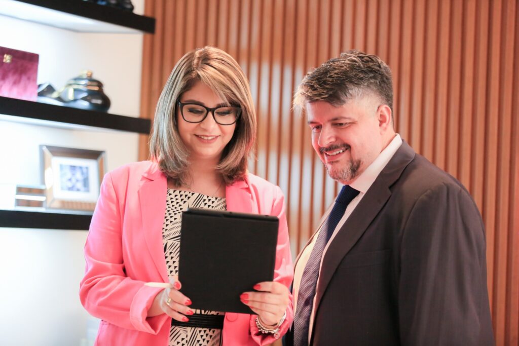 Consultora Crissie Canuto e Engenheiro André Canuto, Perito Judicial.